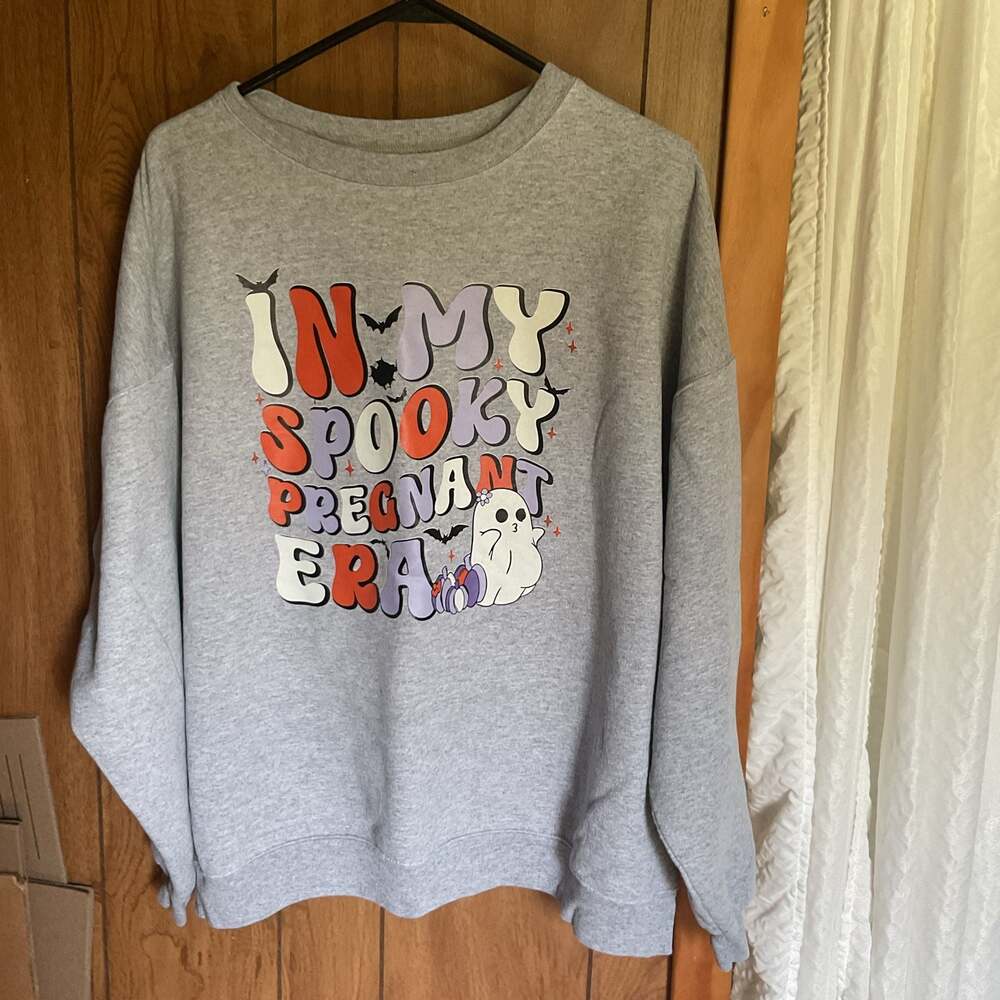 "Spooky Pregnant Era" Gray Oversized Crewneck 2XL